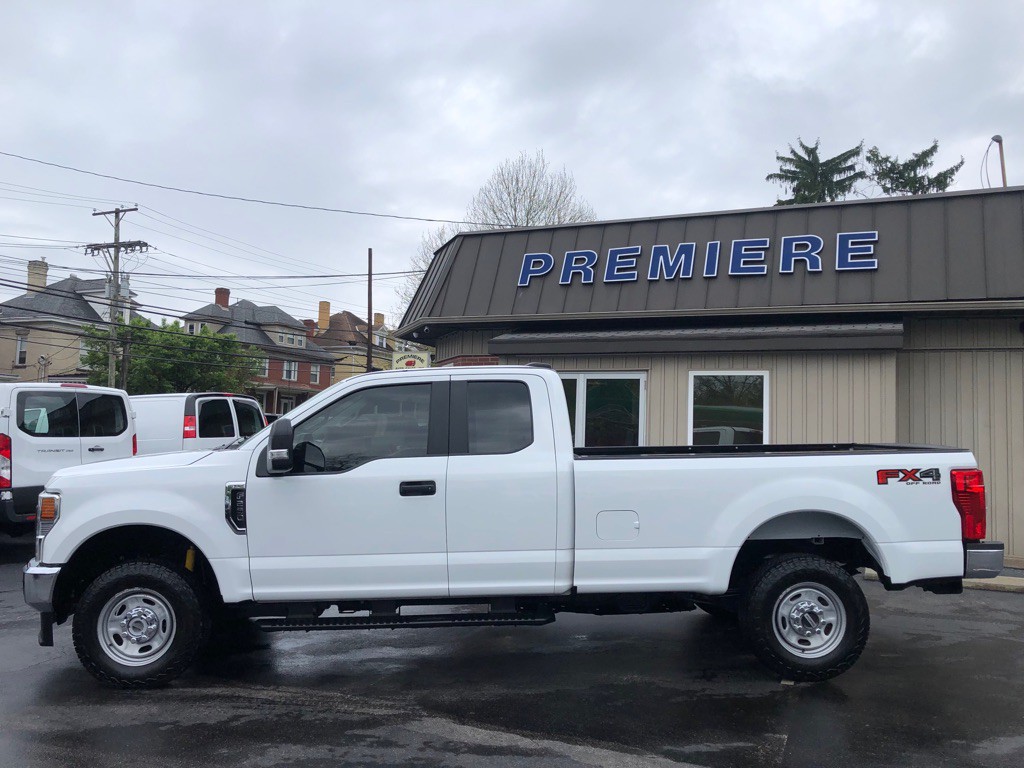 2022 Ford F-250 Image 2