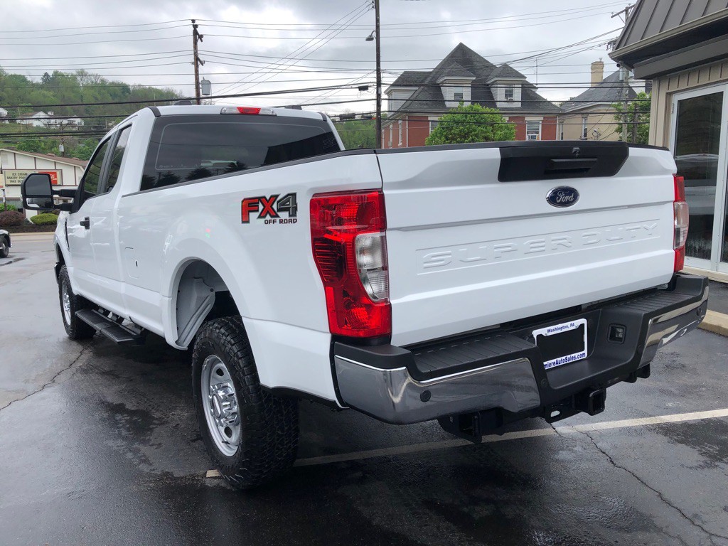 2022 Ford F-250 Image 3