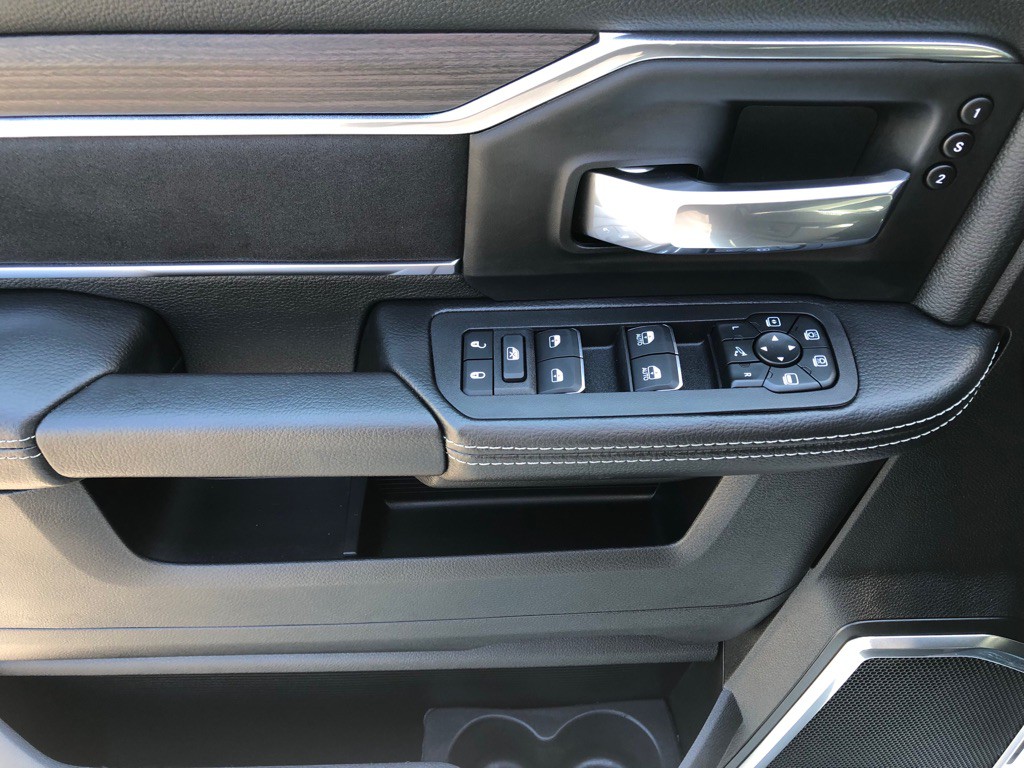 2026 RAM 2500 Image 21