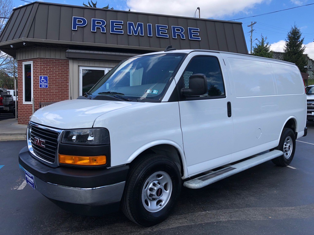 2024 GMC Savana Image 9