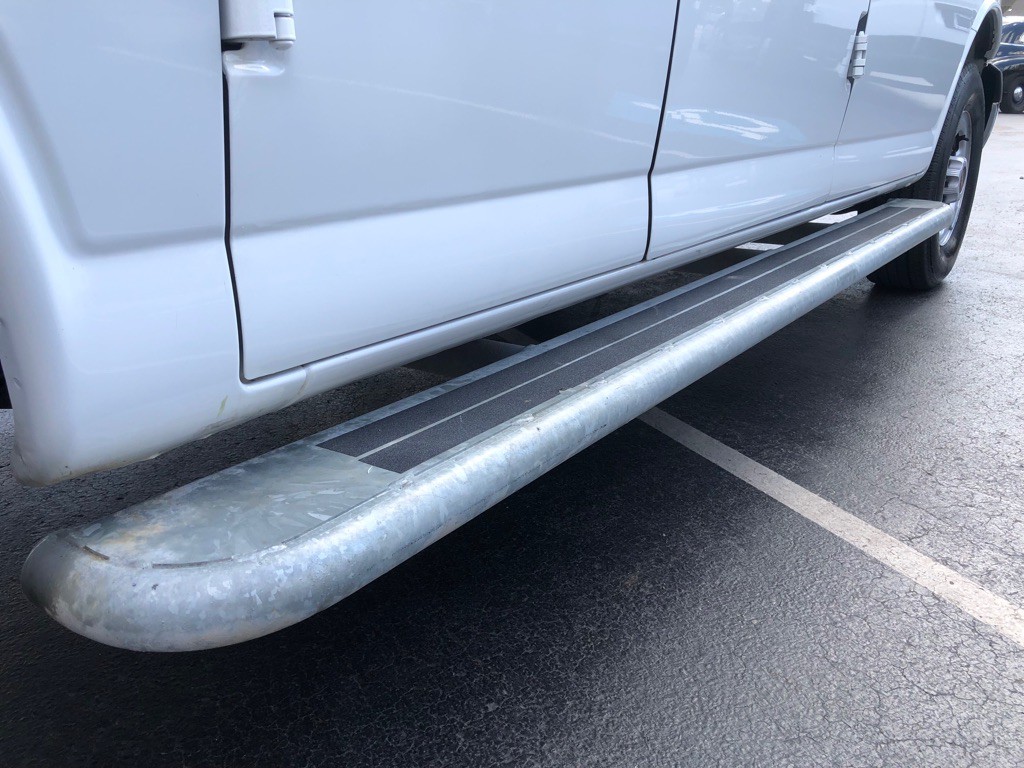 2024 GMC Savana Image 14