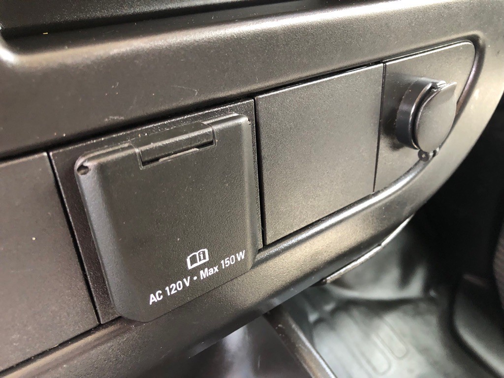 2024 GMC Savana Image 28