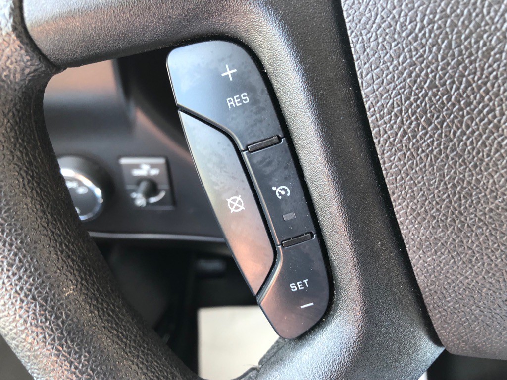 2024 GMC Savana Image 32