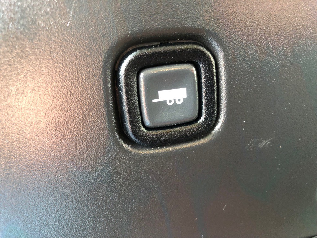 2024 GMC Savana Image 30