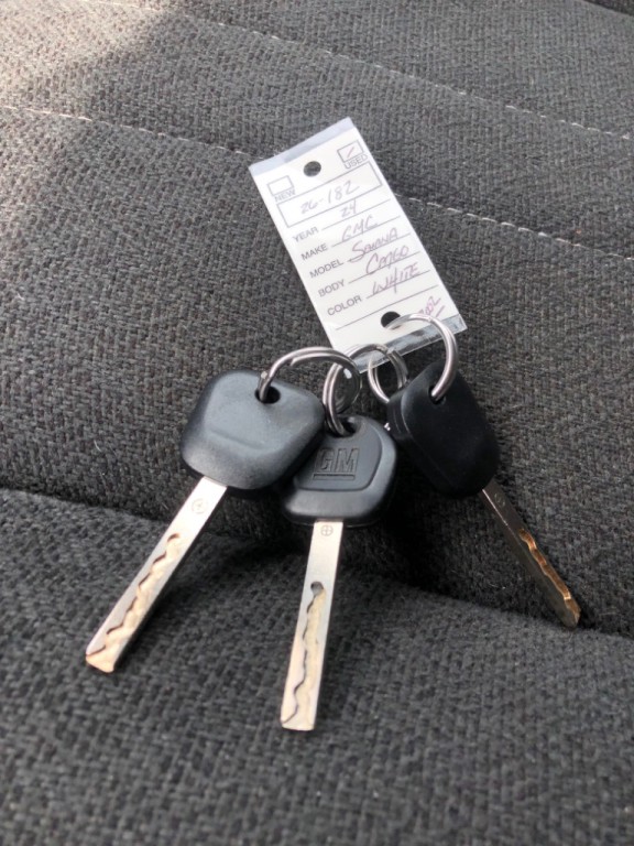 2024 GMC Savana Image 34