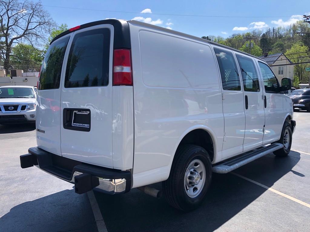 2024 Chevrolet Express Image 5