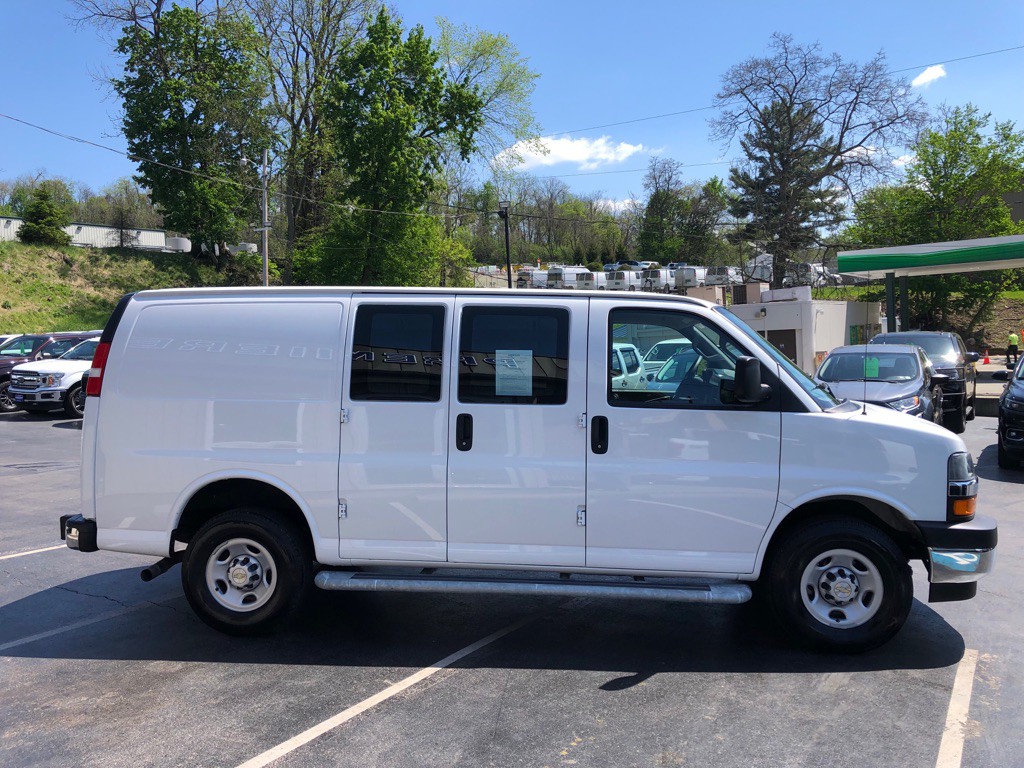 2024 Chevrolet Express Image 6