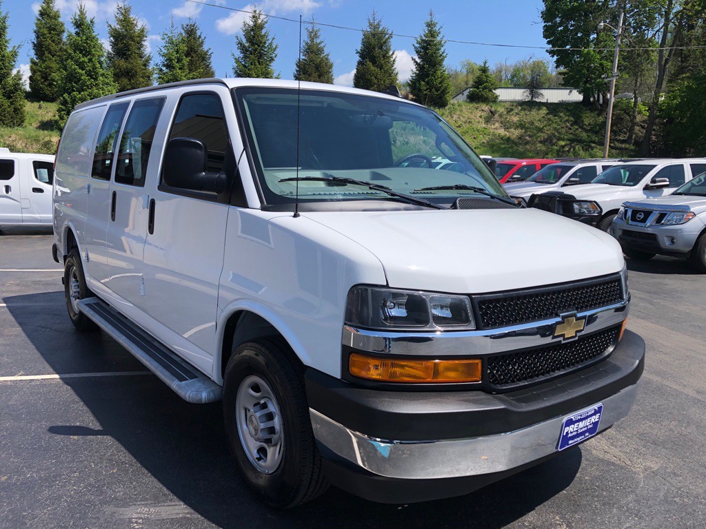 2024 Chevrolet Express Image 7