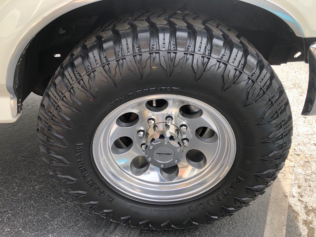 1996 Ford F-250 Image 13