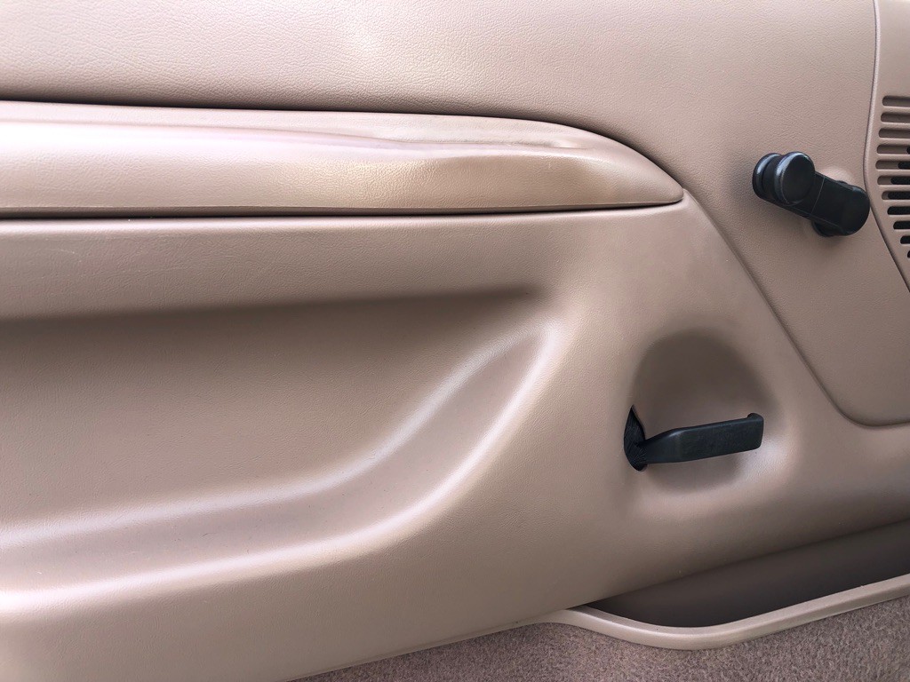 1996 Ford F-250 Image 27