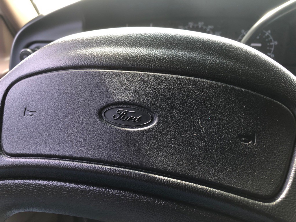 1996 Ford F-250 Image 40