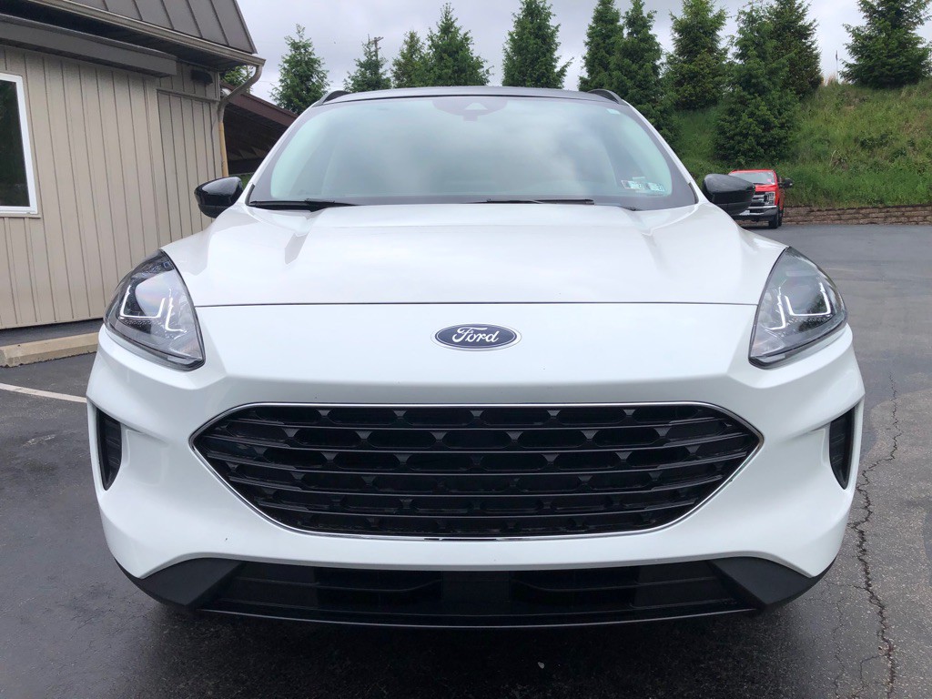 2022 Ford Escape Image 8
