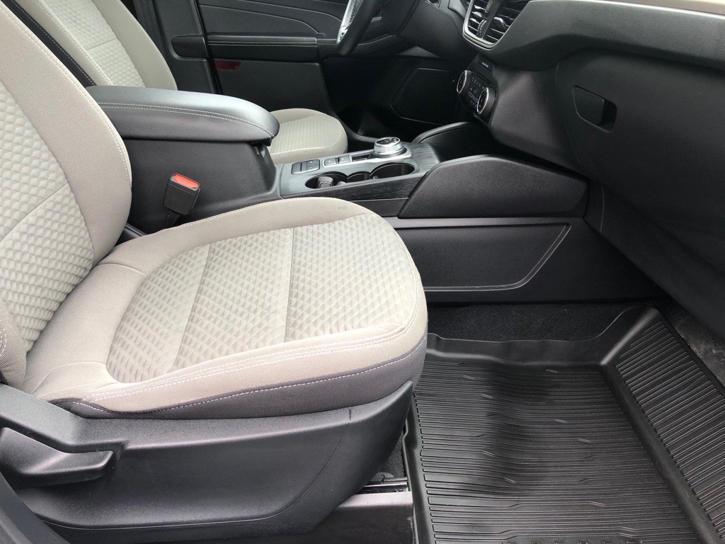 2022 Ford Escape Image 26