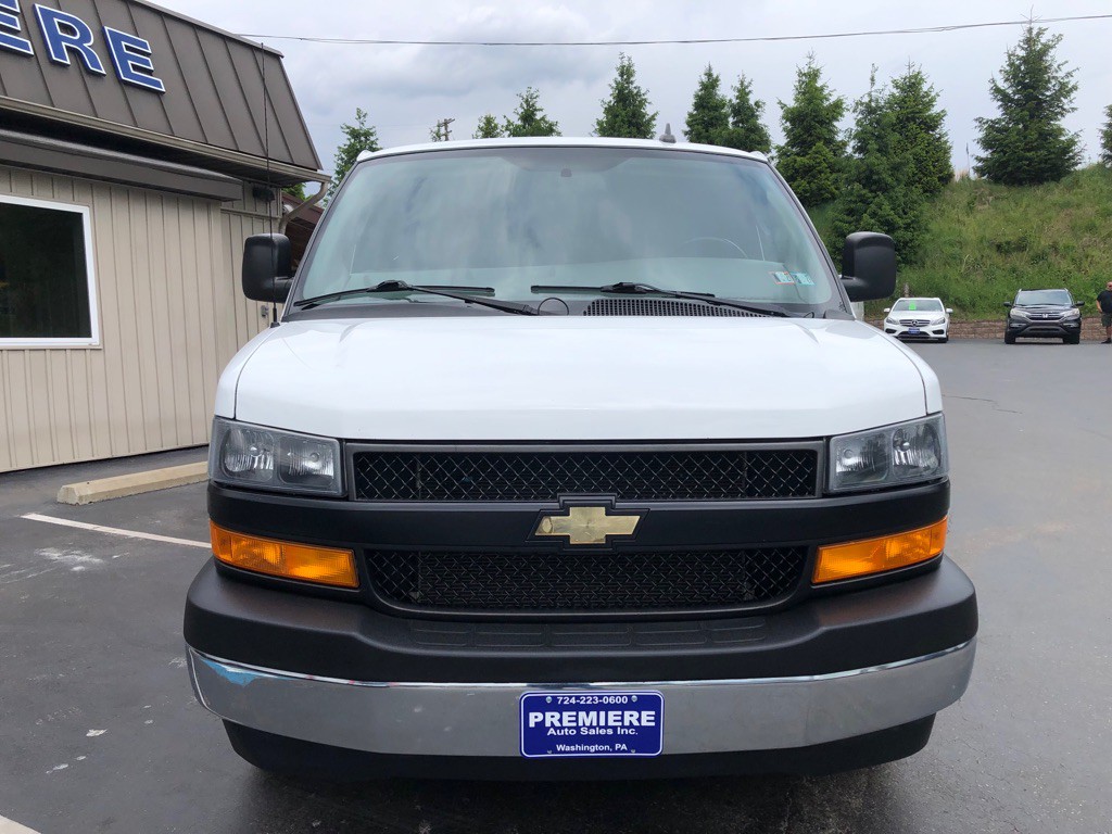 2021 Chevrolet Express Image 8