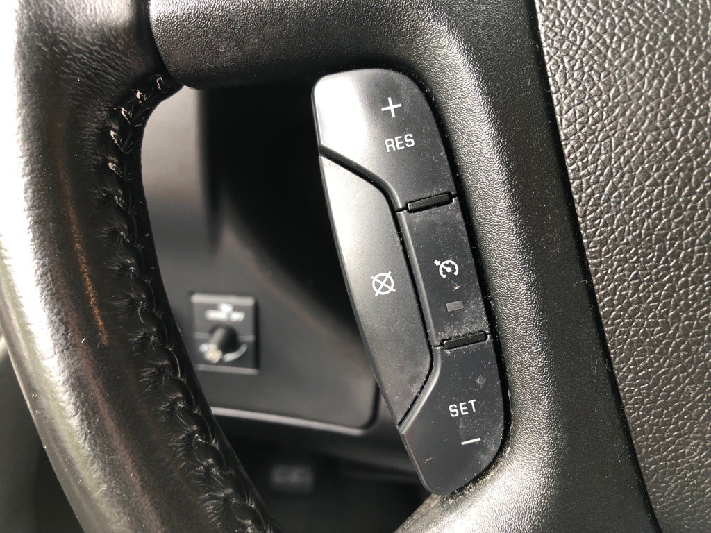 2021 Chevrolet Express Image 32