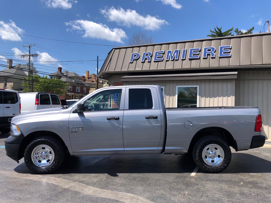 2022 RAM 1500 Image 2