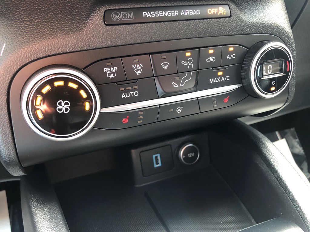 2020 Ford Escape Image 30