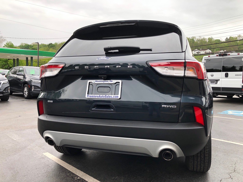 2022 Ford Escape Image 4