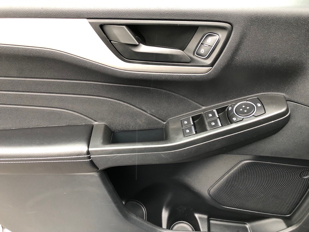 2022 Ford Escape Image 17