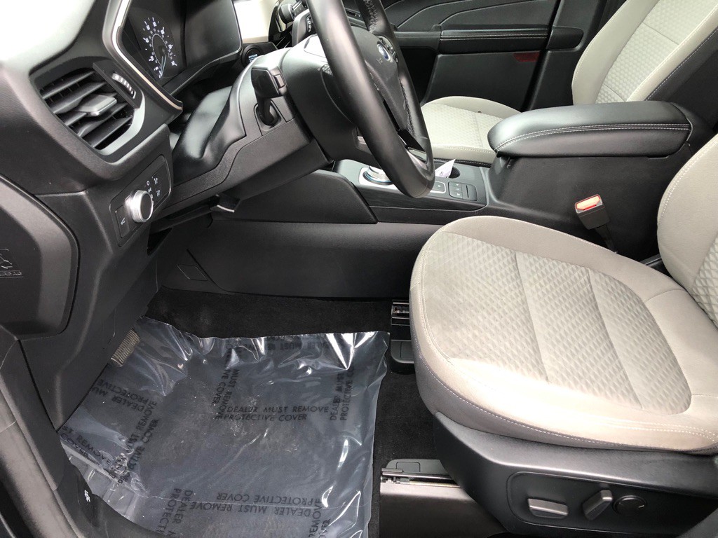 2022 Ford Escape Image 18