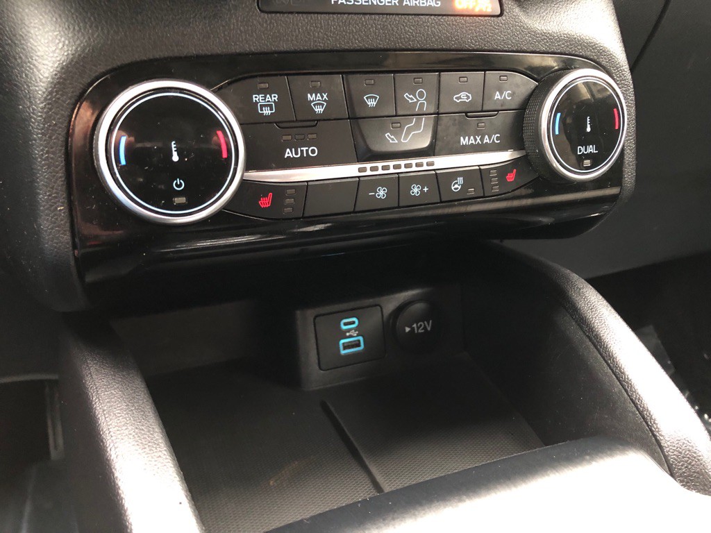 2022 Ford Escape Image 29