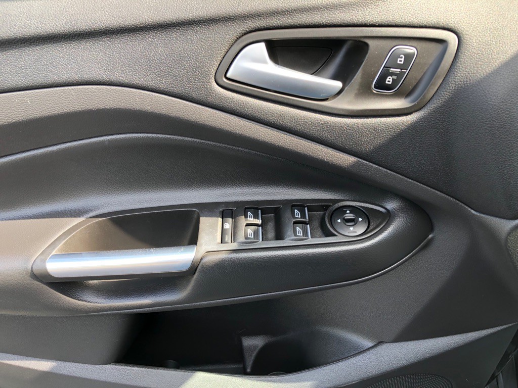 2017 Ford Escape Image 17