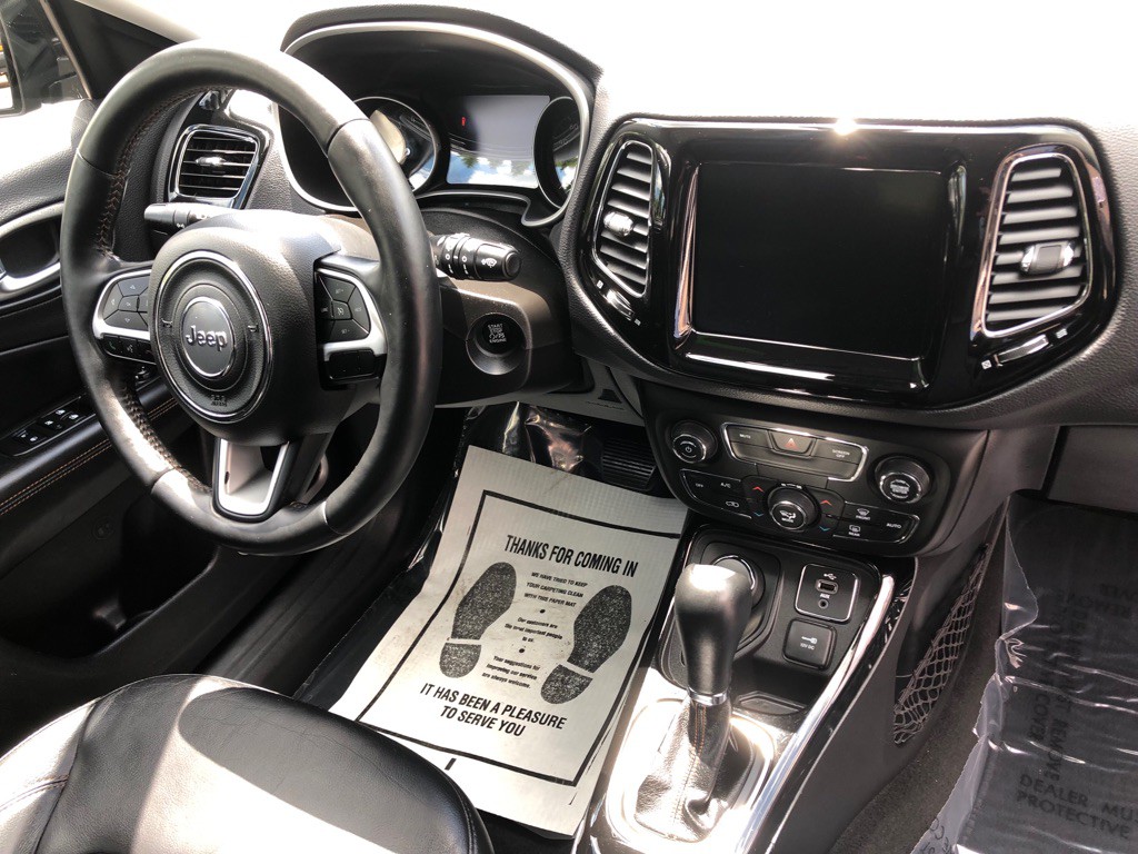 2018 Jeep Compass Image 25