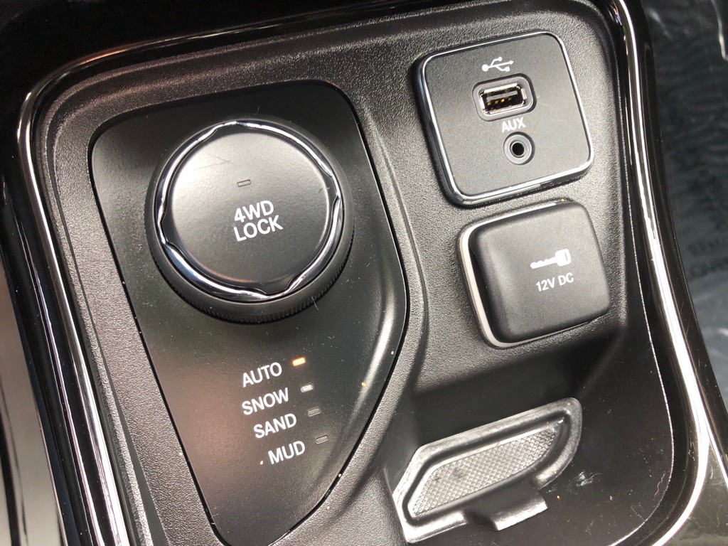 2018 Jeep Compass Image 28