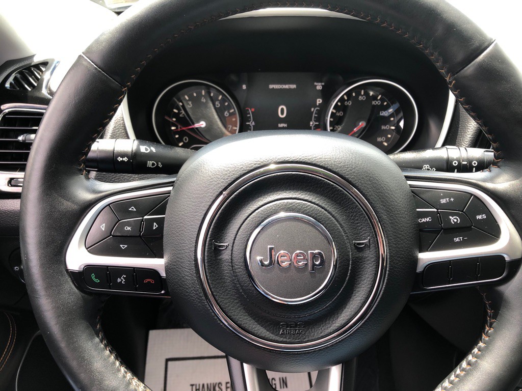 2018 Jeep Compass Image 32