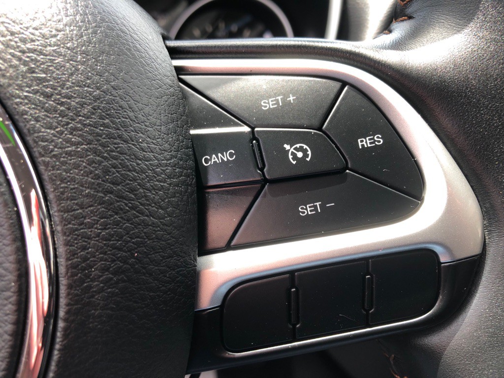2018 Jeep Compass Image 33