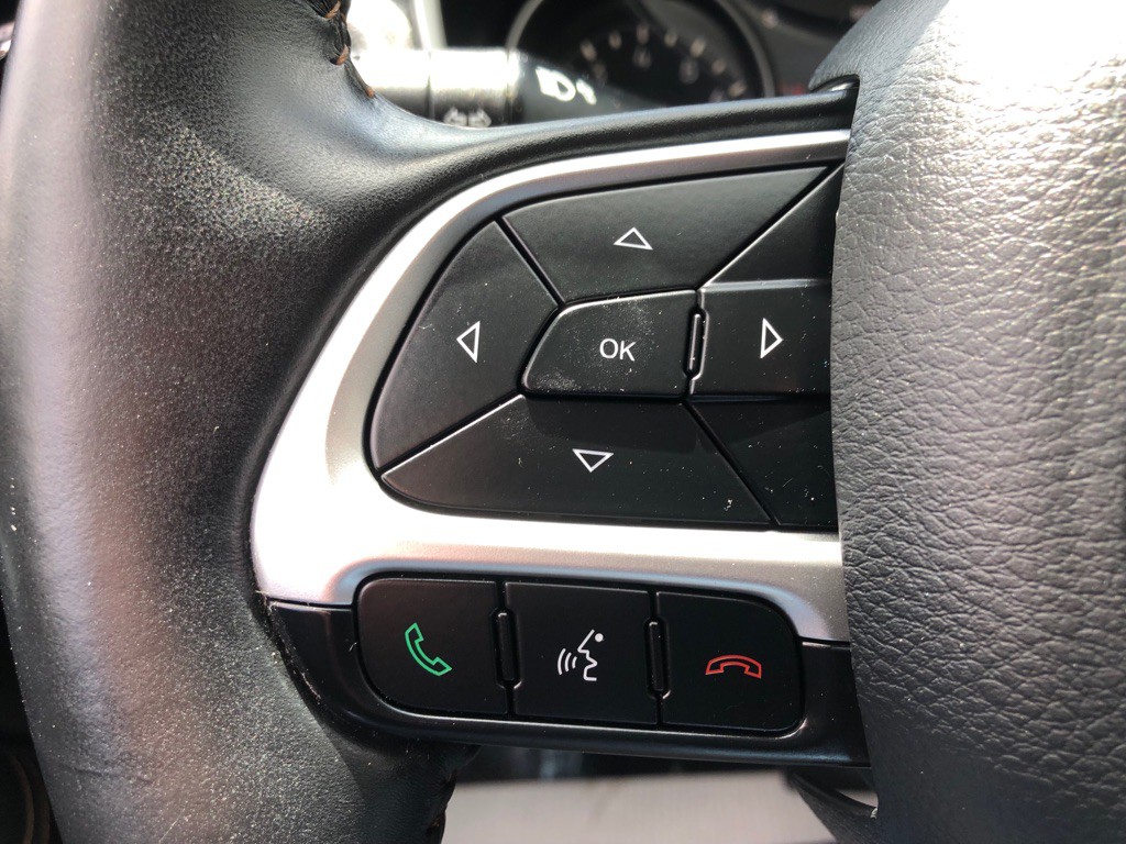 2018 Jeep Compass Image 34