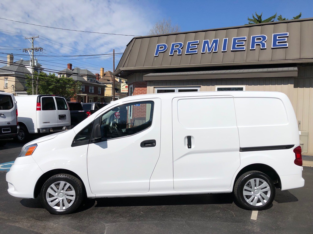 2020 Nissan NV200 Image 2