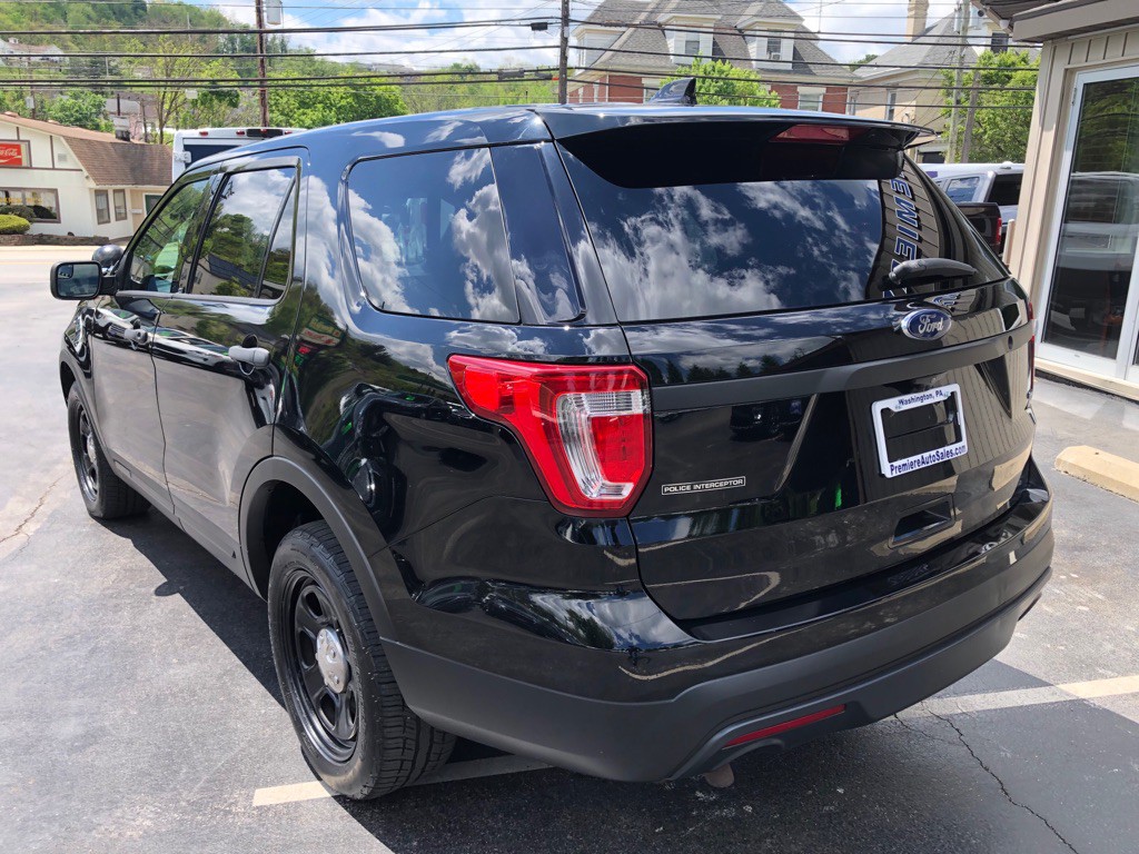 2017 Ford Explorer Image 3
