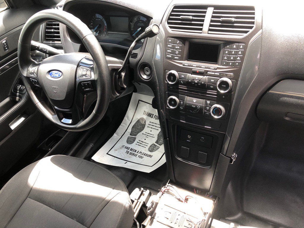 2017 Ford Explorer Image 25