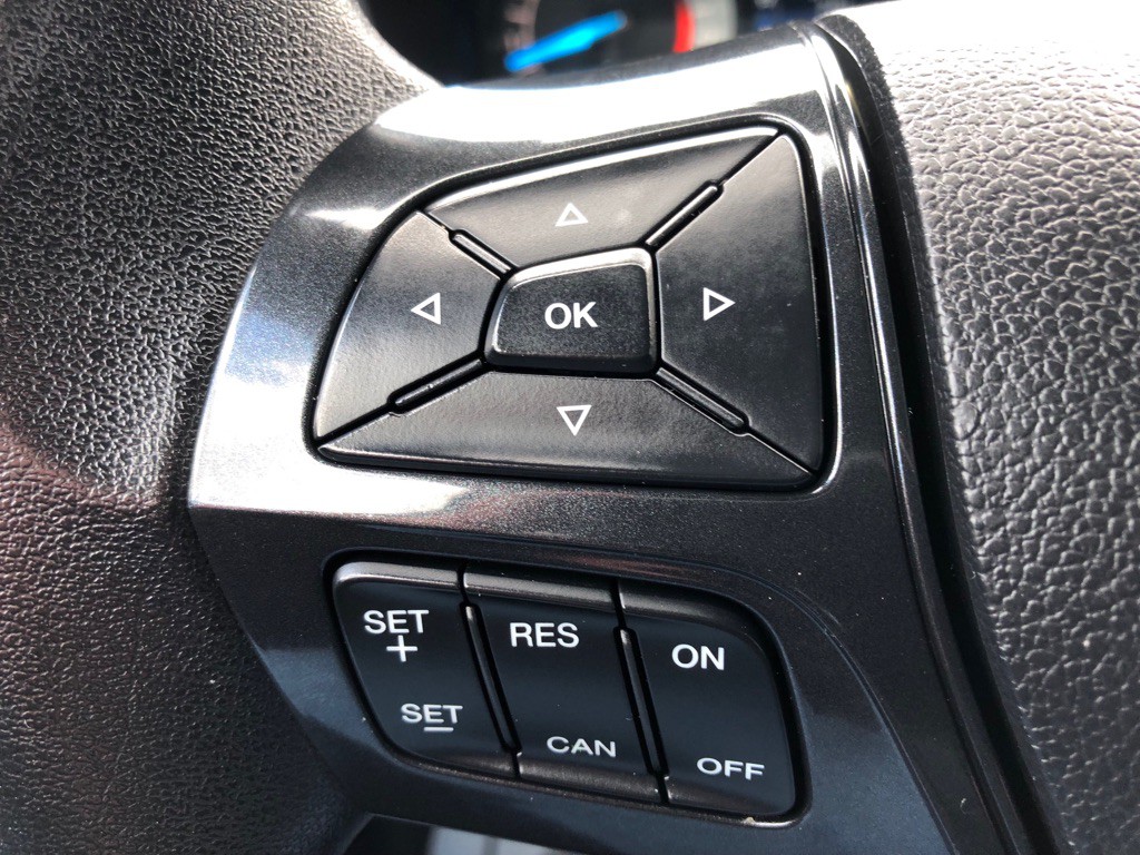 2017 Ford Explorer Image 32