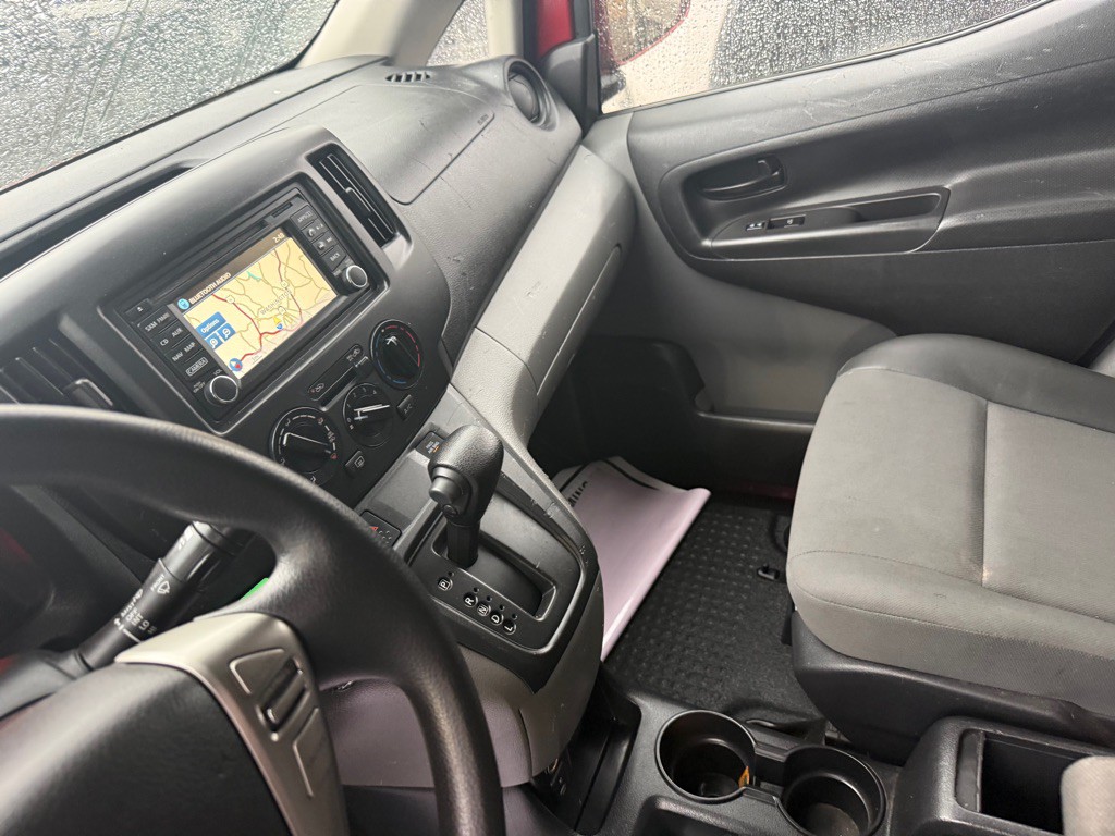 2018 Nissan NV200 Image 4