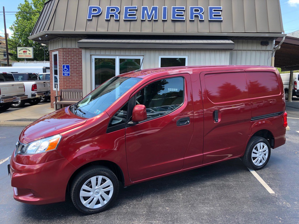 2018 Nissan NV200 Image 2
