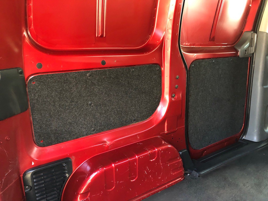 2018 Nissan NV200 Image 22