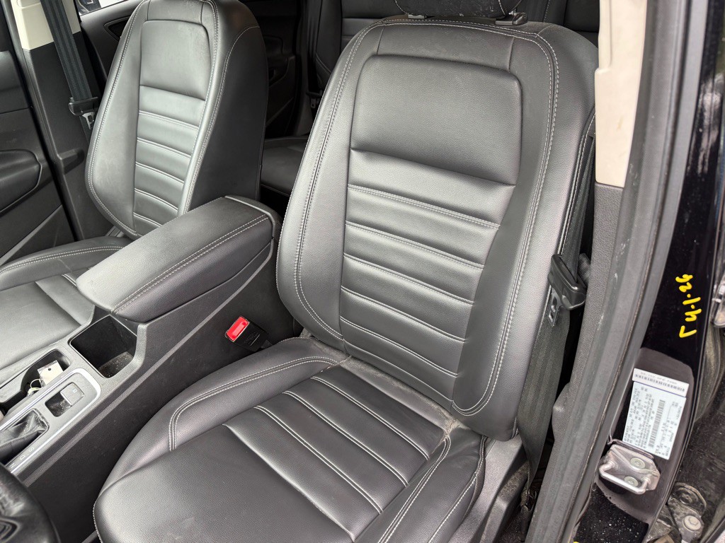 2019 Ford Escape Image 3