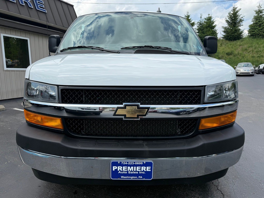 2024 Chevrolet Express Image 10