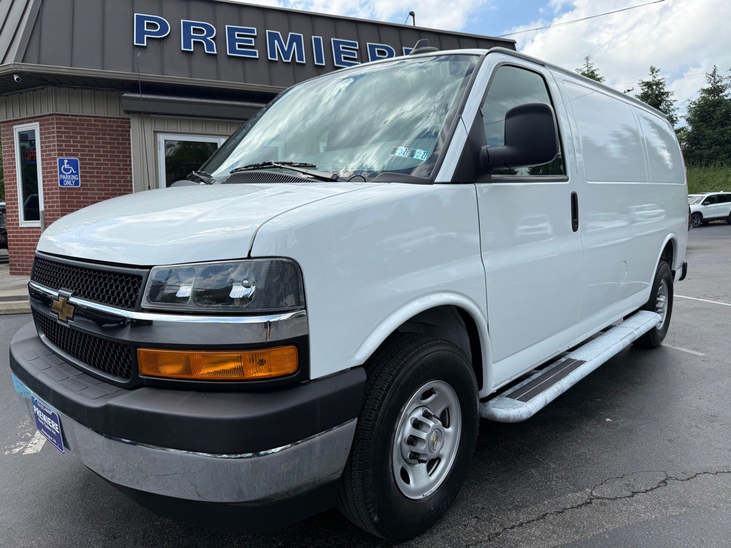 2024 Chevrolet Express Image 11