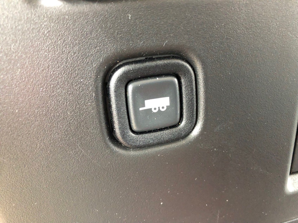 2024 GMC Savana Image 29