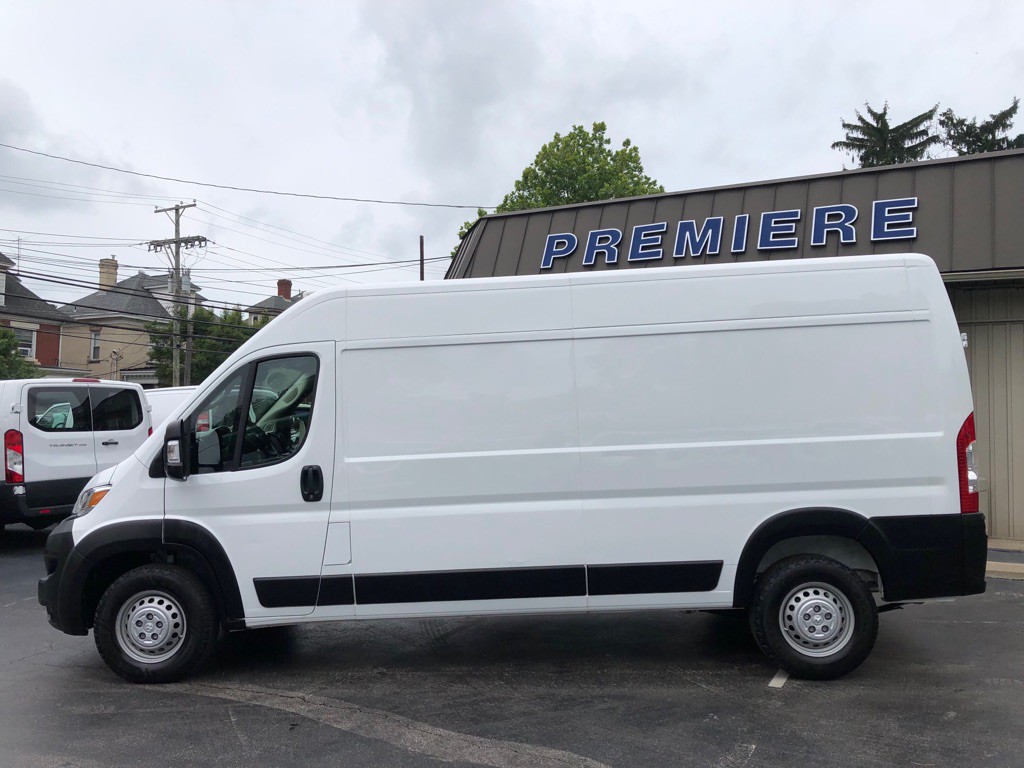 2024 RAM Promaster Image 3