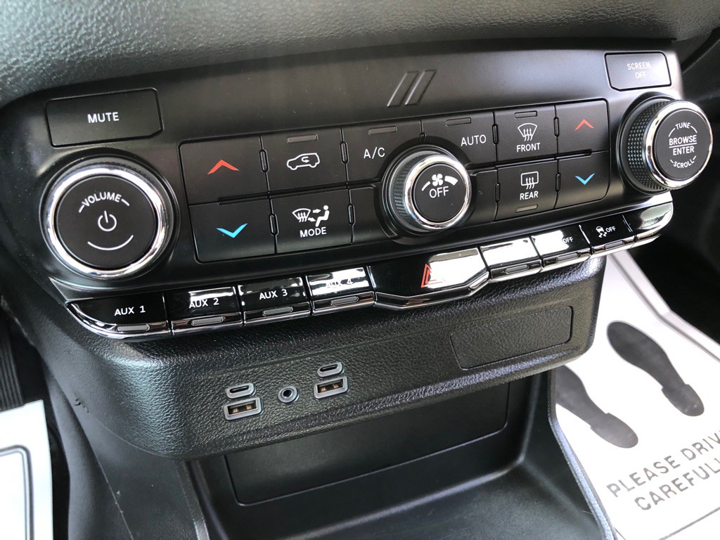 2021 Dodge Durango Image 25