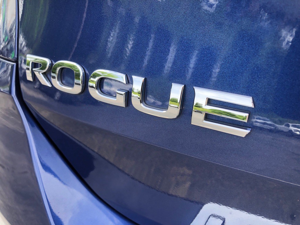 2019 Nissan Rogue Image 15