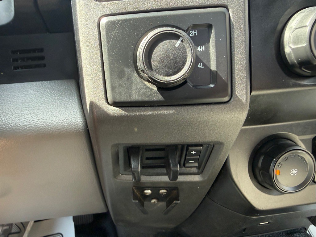 2020 Ford F-250 Image 28
