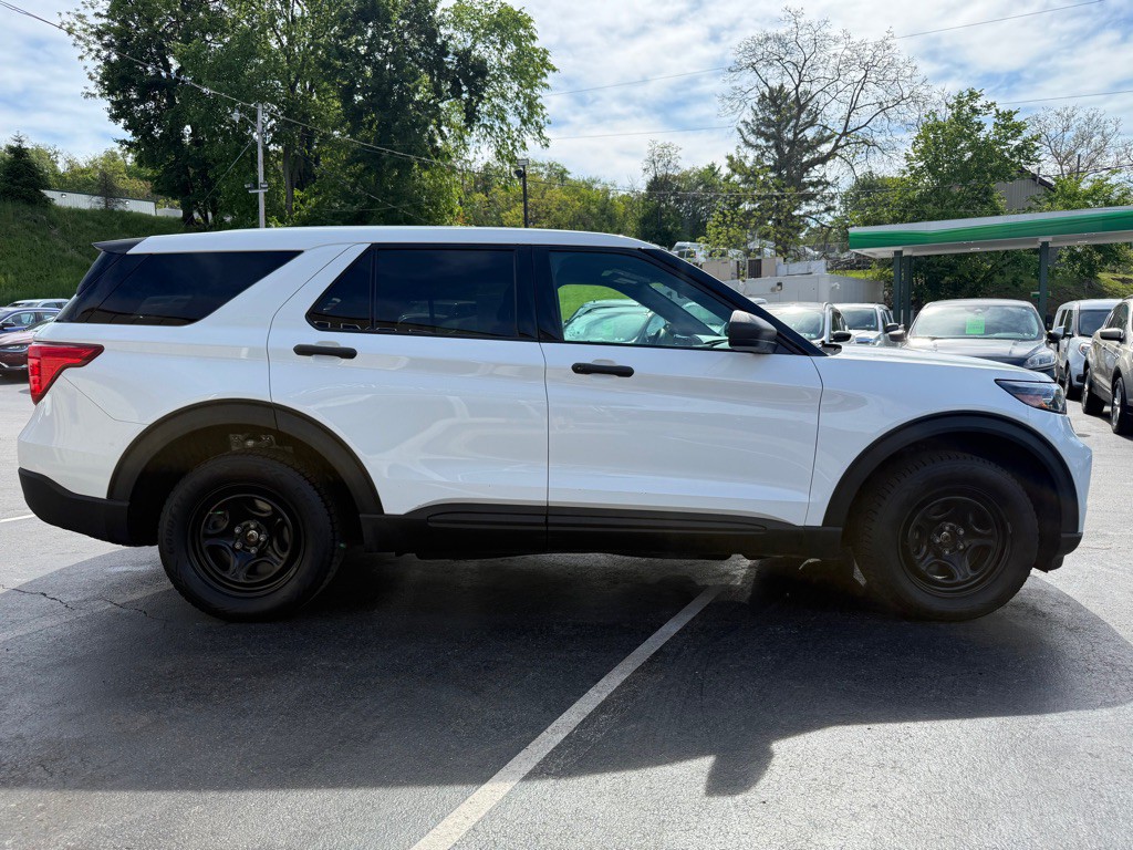 2021 Ford Explorer Image 7