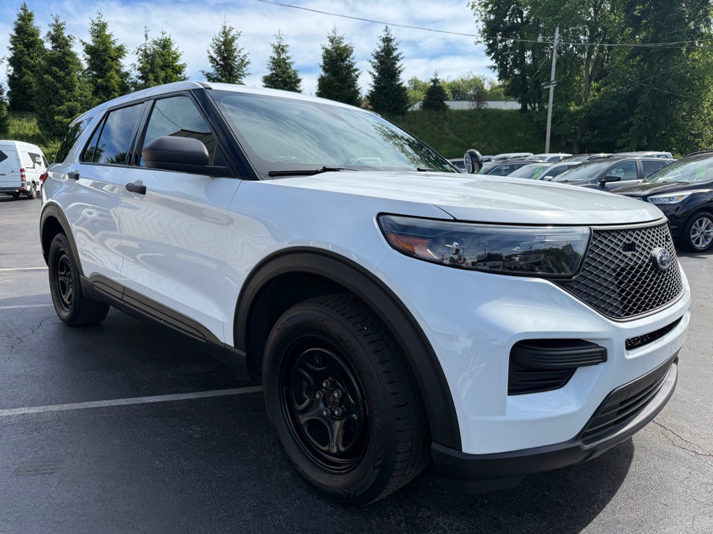 2021 Ford Explorer Image 8
