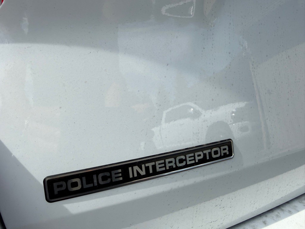 2021 Ford Explorer Image 15