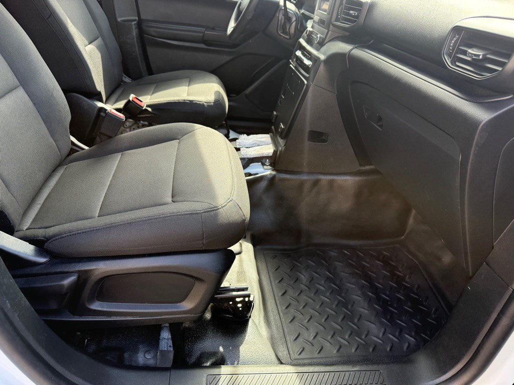 2021 Ford Explorer Image 23